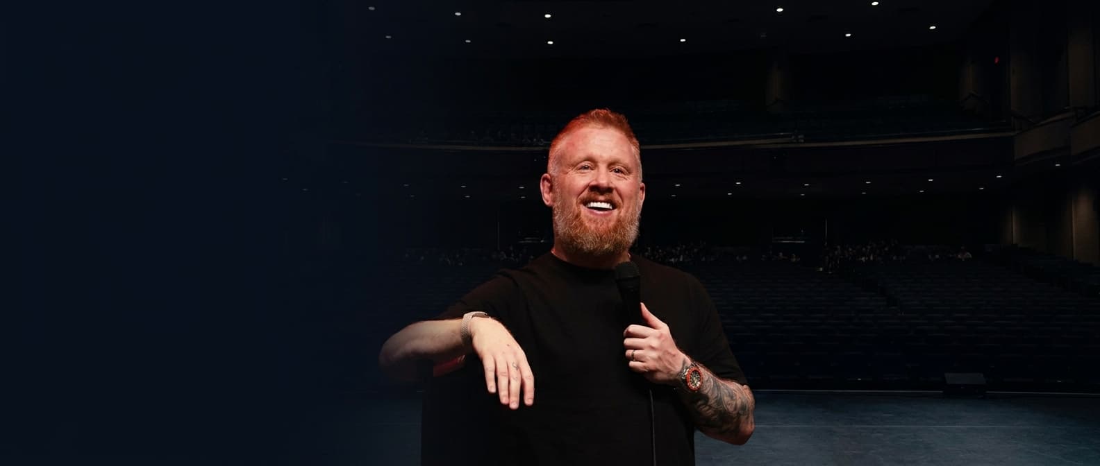 Paul Smith THEATRE at Etihad Arena, Abu Dhabi, UAE — Jan 31